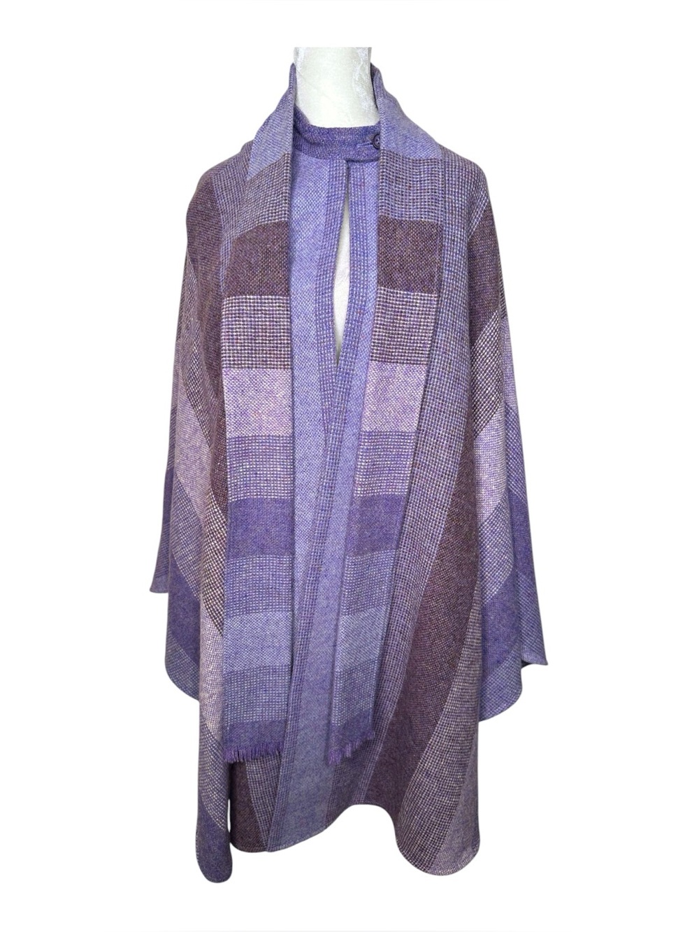 Avoca Collection Irish Wool Cape Coat Attached Scarf Lavender Plaid Co. Wicklow